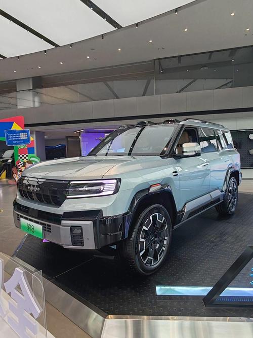 东莞207比亚迪方程豹硬派越野的爆款，英菲尼迪35周年与你共成长